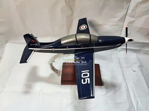 CT-156 Harvard II RCAF with detailed craftsmanship.